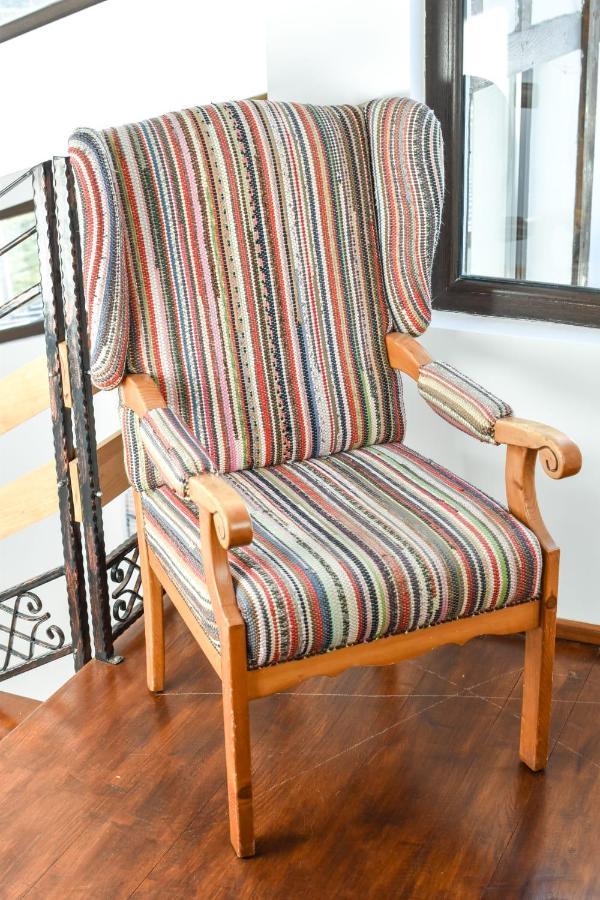 Cazarma Cavalerilor Bed and Breakfast Cimpulung Εξωτερικό φωτογραφία